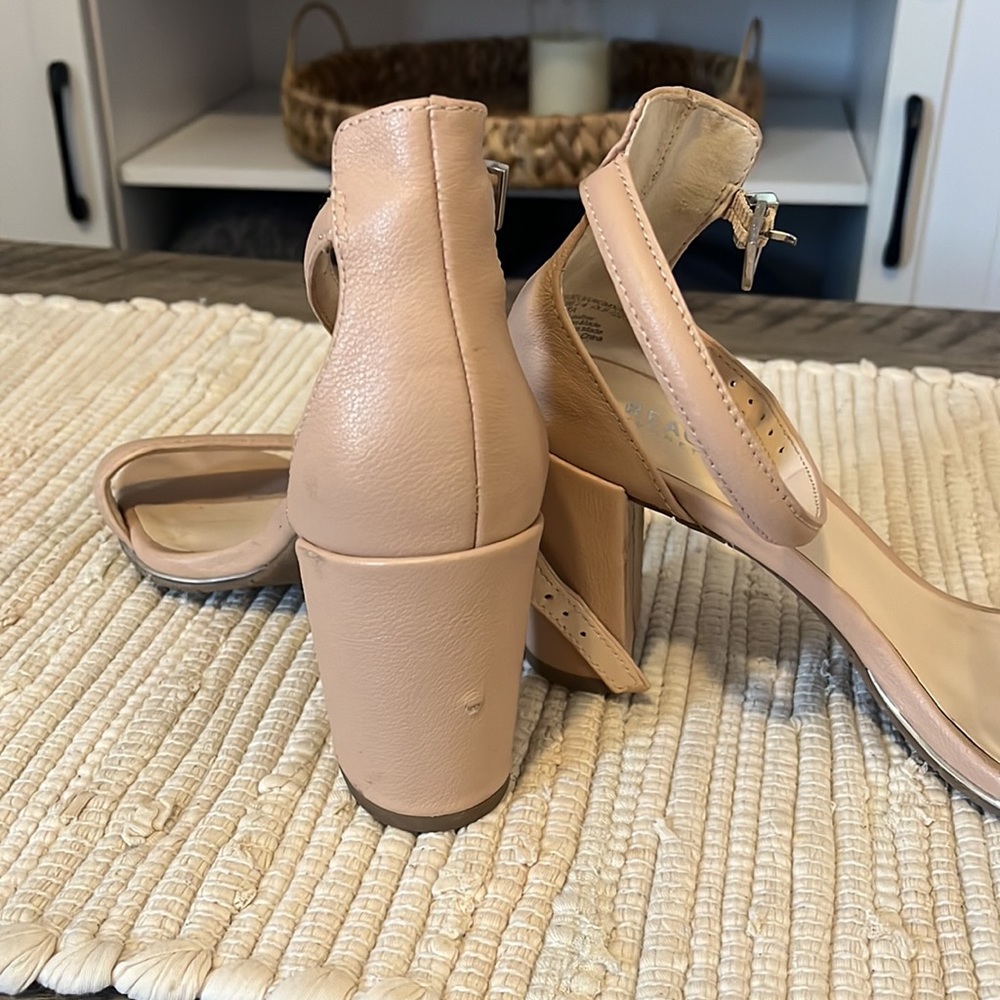 Heels - Picture 2 of 6